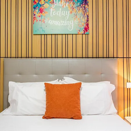Апартаменты Holiday Funchal Center *
