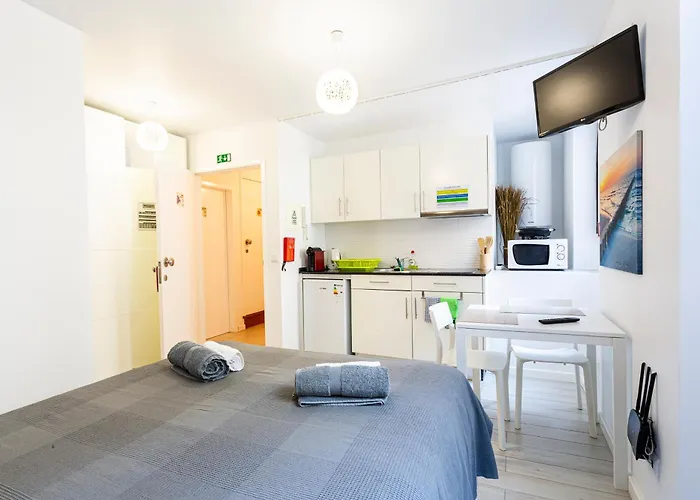 Holiday Funchal Center * Funchal (Madeira)