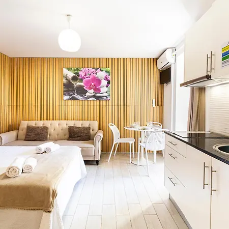 Apartmán Center *