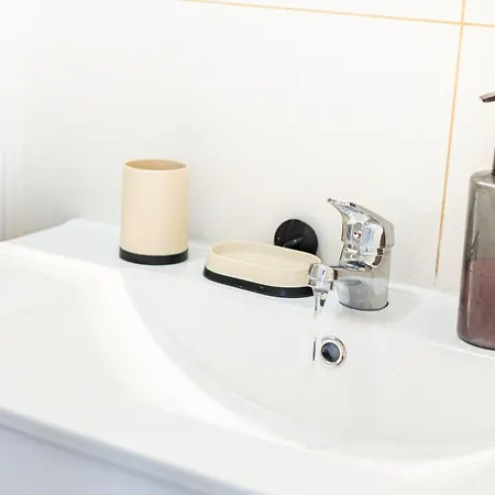 Apartament Center *